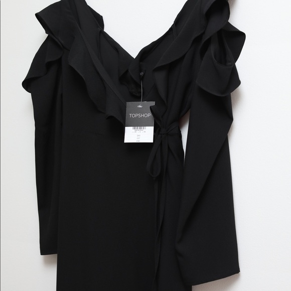 NWT Topshop black cold shoulder ruffle midi wrap dress. Size US 6. - Picture 3 of 6